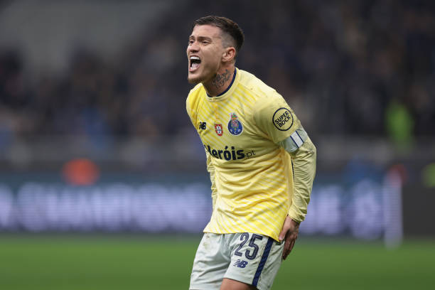 其中包括球 其中包括球